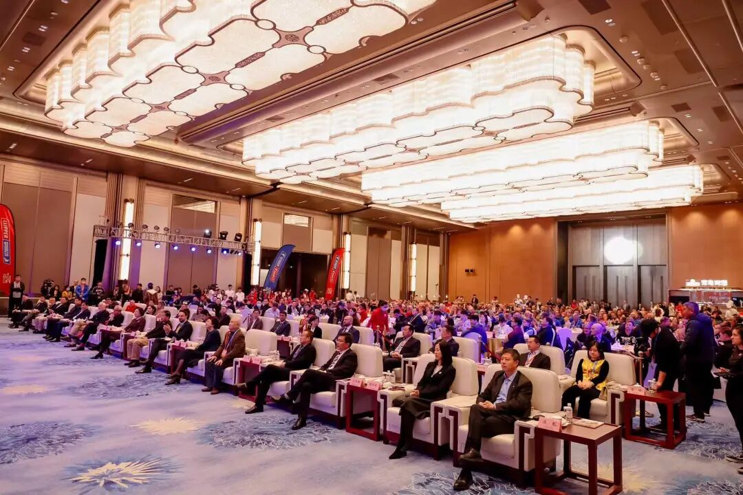 青岛国际会议中心圆满保障克利伯环球帆船赛青岛站颁奖晚宴 图片
