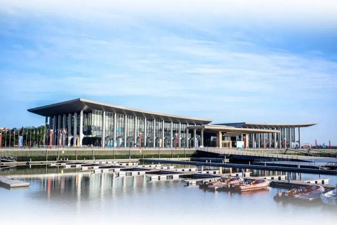 共鉴青会与时尚的演绎 | 2024 中国（青岛）国际时装周精彩展现 图片