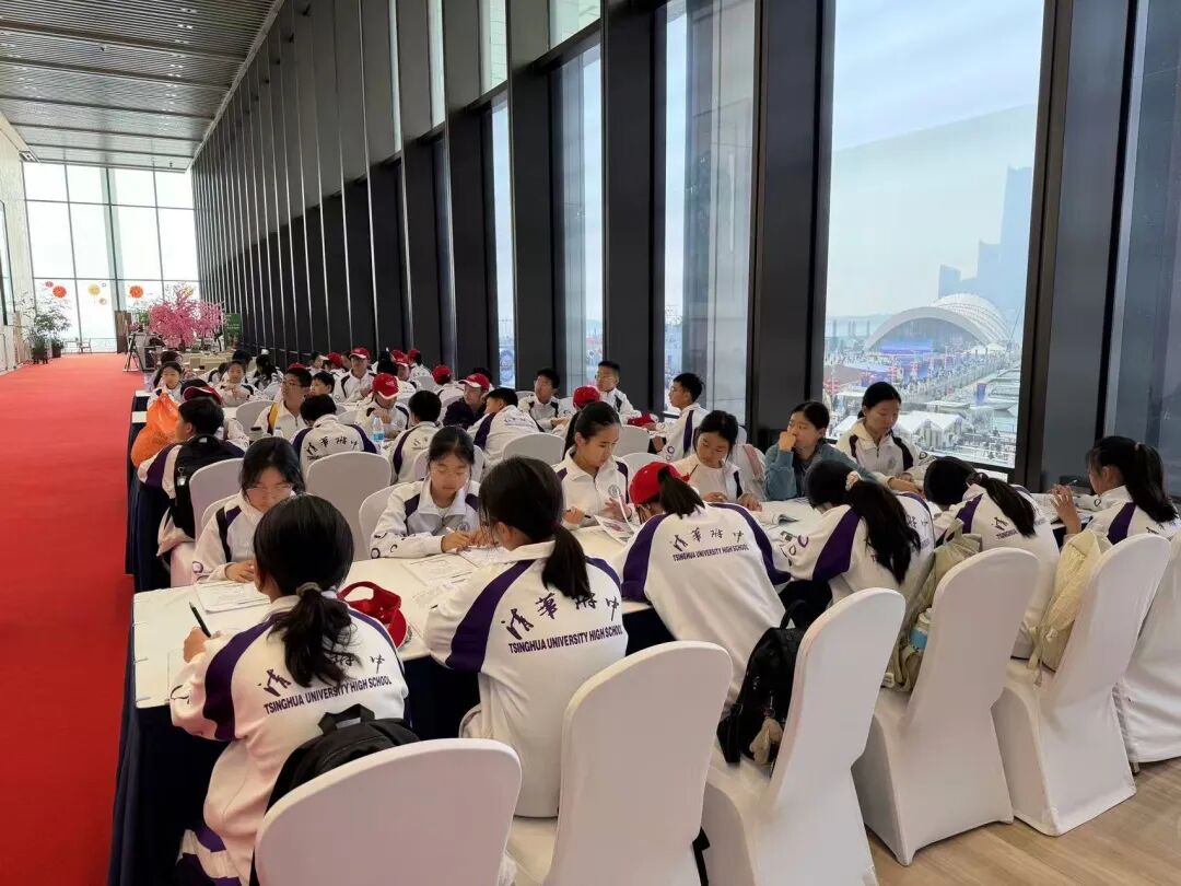 “携手扬帆 逐梦深蓝”海峡两岸青少年帆船体验营走进青岛国际会议中心 图片